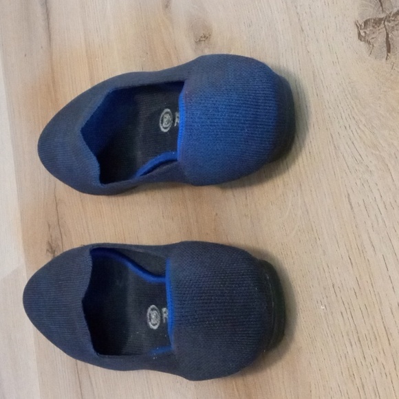 Rothys The Loafer in size 10 Navy Blue - Picture 3 of 6